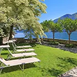 Magnolia Villa Oliveto Lario