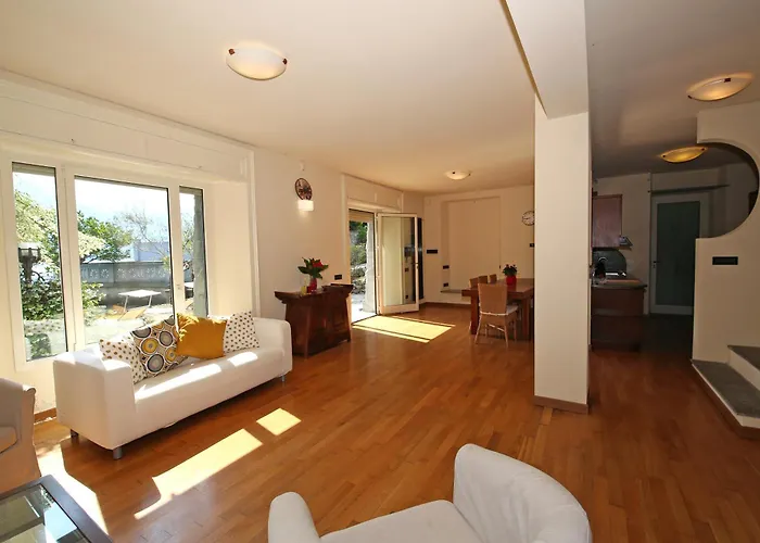 Magnolia Villa *